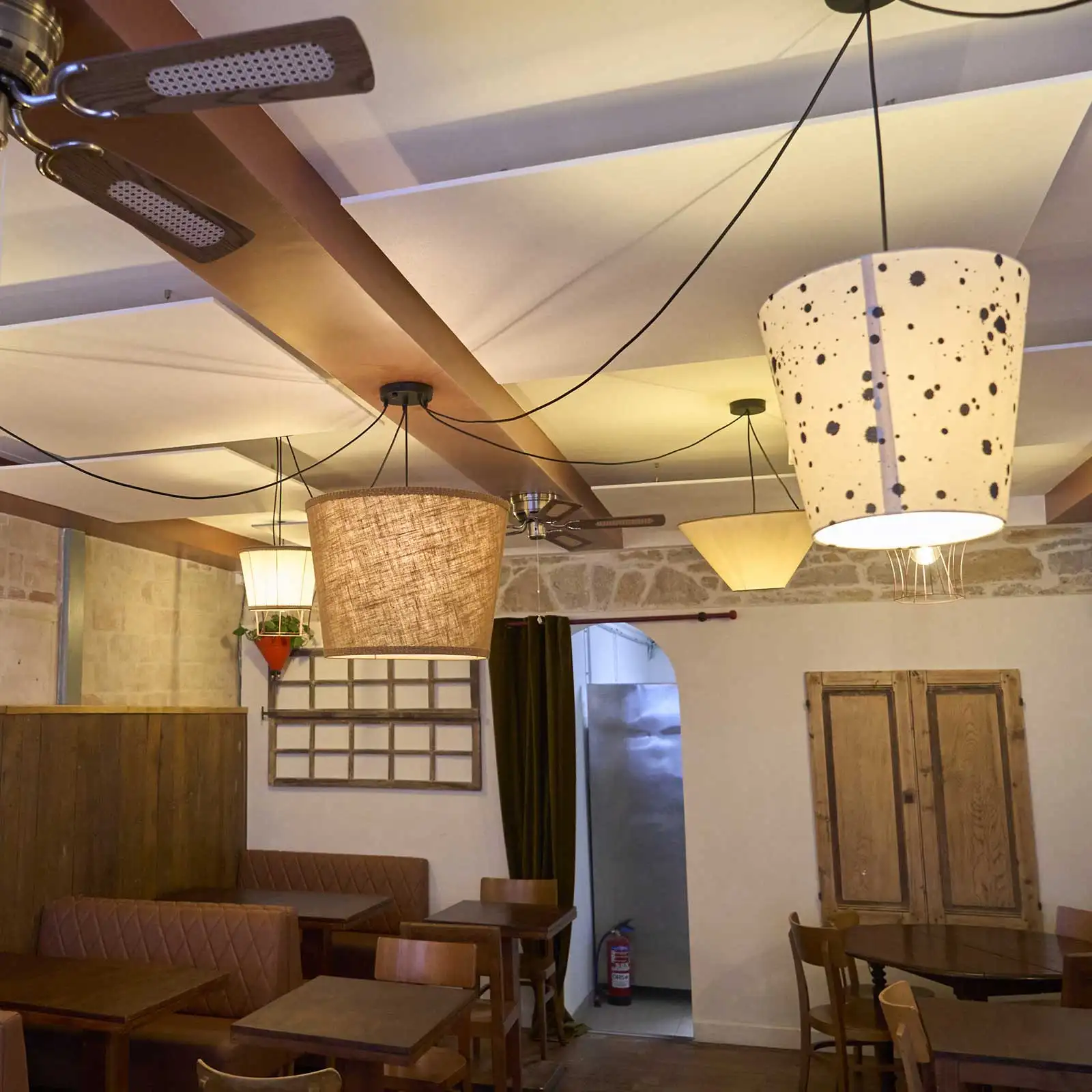 Éclairage Décoratif Restaurant Dans Ain